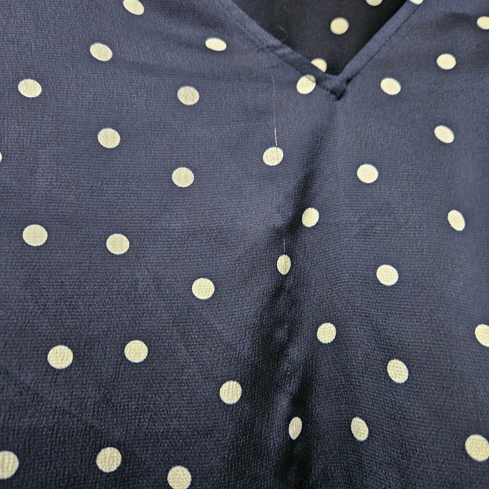 Chico's Navy Blue Polka Dot V-Neck Front Tie Blouse Top Size 2 Large 3/4 Sleeve - Picture 3 of 5